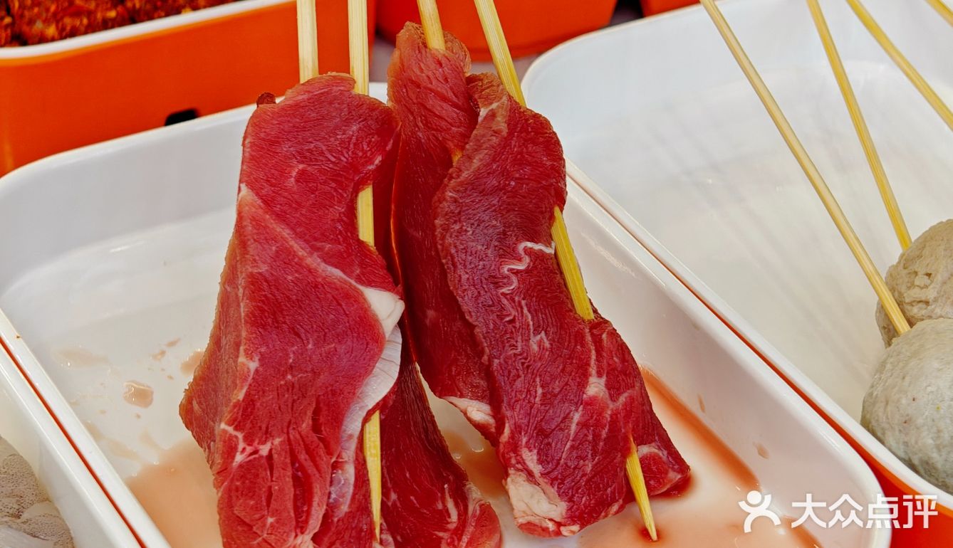 火锅1r一串，100多种吃到扶墙出你敢信！？