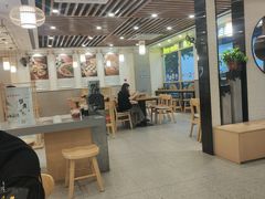 -佬钱湾仔(衣裳街店)