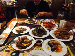 -四海一家自助餐(益田假日广场店)