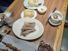 -贯贯吉·清真餐厅(浙江中路店)