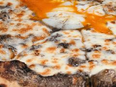 黑松露披萨-IL TEATRO 精品意大利餐厅