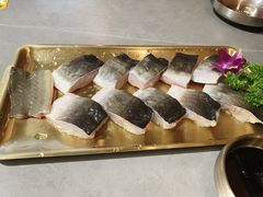 -围炉肉舍•炭烤活鳗•丹东海鲜烤肉(步行街店)