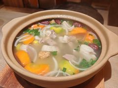 -耶里夏丽·新疆菜(田林东路店)