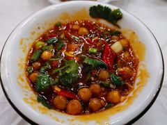 -乡土特色.冷锅鱼.牦牛肉汤锅