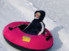 -采薇庄园四季滑雪场