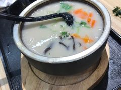 石锅孖宝-渔米丰·广府鱼汤米线(光明广场店)