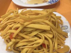 -德元兰州纯汤牛肉面(龙阳路店)