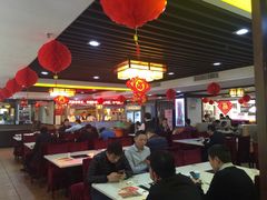 大堂-潮泰牛肉火锅 · 创于1992年(车公庙店)