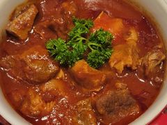 罐焖牛肉配米饭-哈拉硕俄式西餐