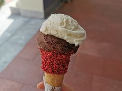 重黑巧克力口味冰淇淋-VENCHI 闻绮(上海佛罗伦萨小镇店)