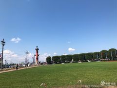 -瓦西里岛古港口灯塔
