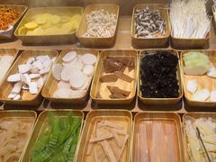 -捞小鲜虾滑海鲜自助火锅(嵊州吾悦店)