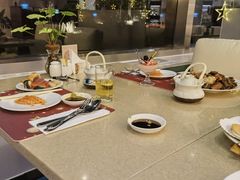 -亮马河饭店翠雅咖啡厅