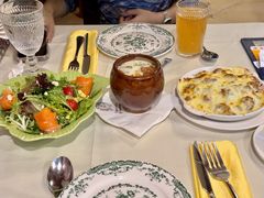 罐焖牛肉-老井俄式餐厅