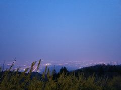 -鬼笑石后山停车场