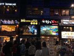 -BHC炸鸡(明洞总店)