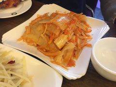 -胖太太四川麻辣排骨串(镇江路分店)