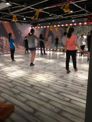 -STUDIO E POLE DANCE