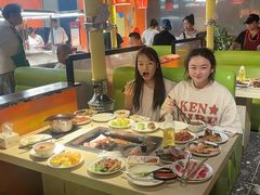 -爱客得牛排海鲜烤肉·火锅自助(春熙路黑金好店)