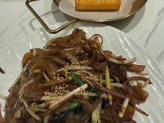 干炒牛河-南枝记·广东味道(中骏世界城店)