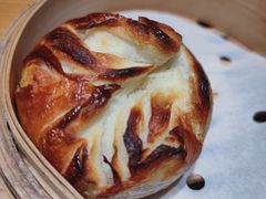 烤千层破酥包-云海肴云南菜·蒸汽石锅鱼(北京良乡华冠店)