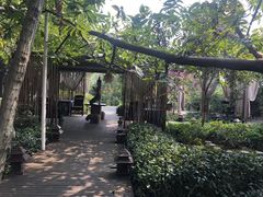 -峨眉山报国寺