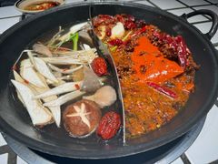 -贰回巷火锅馆(钟楼店)