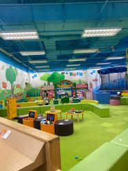 -莫莉幻想儿童乐园(武汉保利广场店)