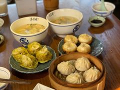 -鑫震源·苏式大虾生煎(山塘街店)