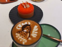 -潮一不贰·法式甜品·生日蛋糕·西式简餐(外滩店)