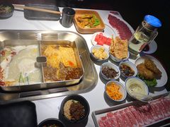 -九鼎轩脆毛肚火锅(南京东路店)