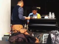 -UNI UNI(环亚凯瑟琳店)