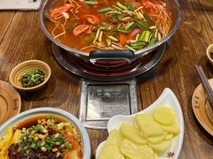-亮欢寨酸汤鱼(沙冲路店)
