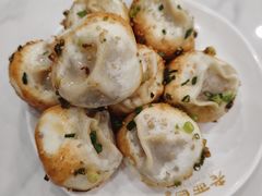 -老西白点心店