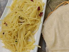 -熏酱小酒馆榆林镇筋饼(南棵二道街店)