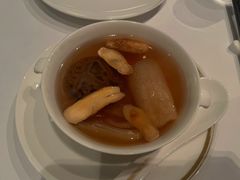 松茸竹荪菜胆汤-金轩中餐厅 Jin Xuan(浦东丽思卡尔顿酒店)
