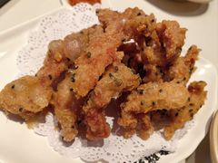 -老牌坊云南鱼豆花火锅(哈西万达店)