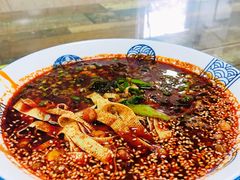 -彭家牛肉块扯面
