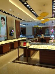 -老庙黄金(石路店)