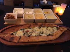 四季皮塔饼-Efes Turkish & Mediterranean Cuisine 艾菲斯餐厅(陆家嘴店)