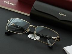 -目艮眼镜SHOWROOM(品牌集合店)