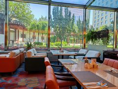 -亮马河饭店翠雅咖啡厅