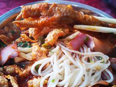 鸡爪-谭老太正宗柳州螺狮粉(家和花园店)