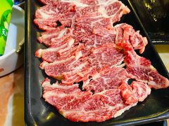 -壮雄牛屠牛肉店(两英店)