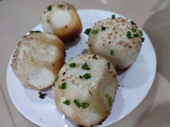 -老西白点心店
