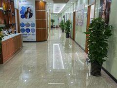 -茂菊口腔连锁(浦东南路店)