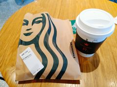 -星巴克臻选(金桥国际店)