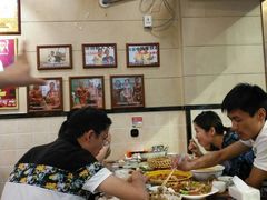 -鲁小三·大骨自助(金山总店)
