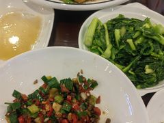 -潇湘华天大酒店-湘·悦美食街(芙蓉中路店)