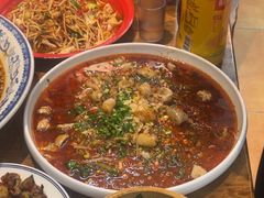 -佬缸炮江湖川菜(玉林店)